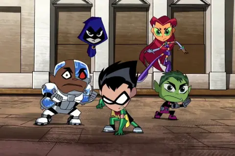 Los new teen titans, Robin, Cyborg, Raven, Starfire y Beast Boy, se preparan para la acción.