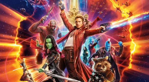 Los **guardianes de la galaxia 4** se preparan para la batalla. Star-Lord, Gamora, Drax, Rocket, Groot, Nebula y Yondu posan con armas listas, rodeados de explosiones cósmicas.
