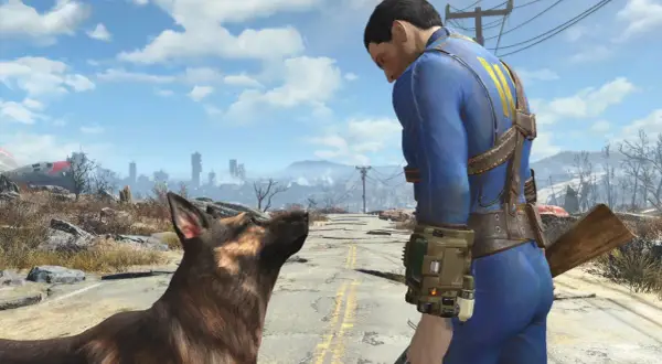 Un superviviente con traje azul de Vault-Tec y su fiel perro se miran en un camino desolado, listos para enfrentar los requisitos de Fallout 4.
