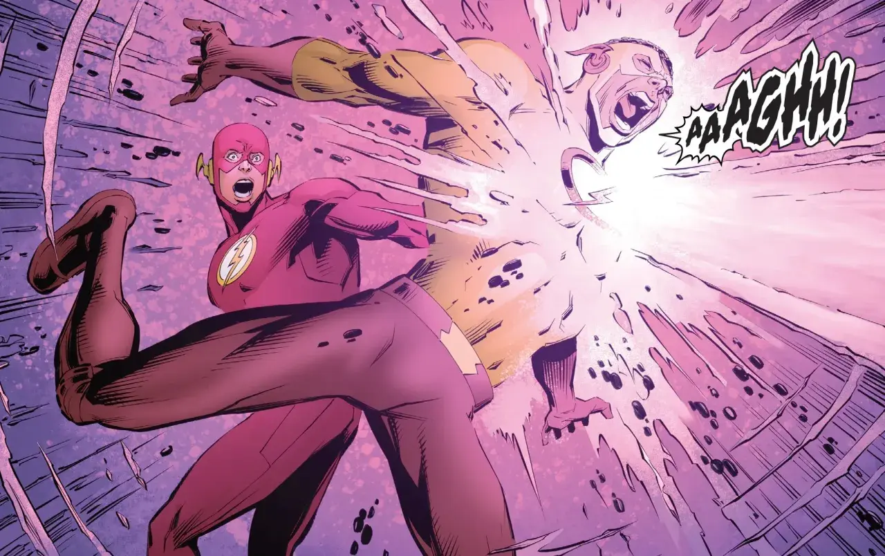 Wally West Flash golpea a su oponente, quien grita de dolor.