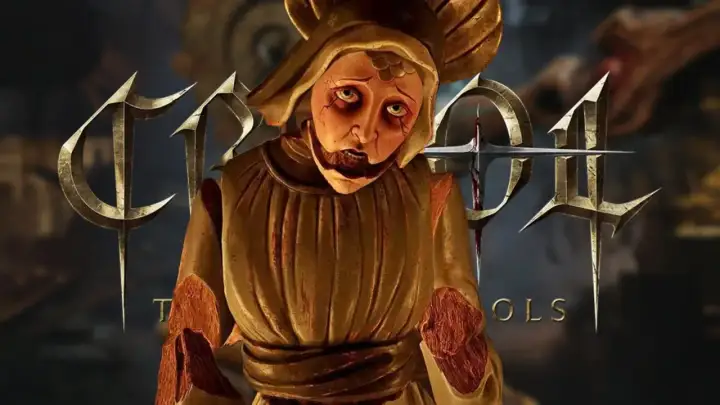 Una figura de marioneta con rostro macabro y vestimenta dorada, rodeada por el logo de "CRISOL THEATER OF IDOLS" con espadas ensangrentadas.